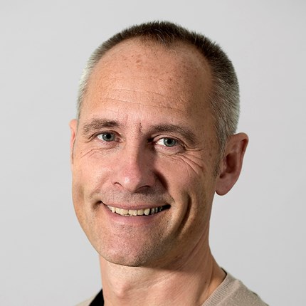 Professor Guttorm Schjelderup.